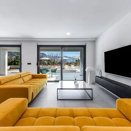 Villa Invigo - Brand New Private Pool