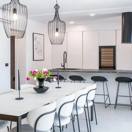 Invigo - Brand New Private Pool * Mlini