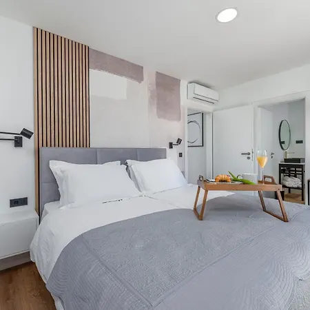 Invigo - Brand New Private Pool *