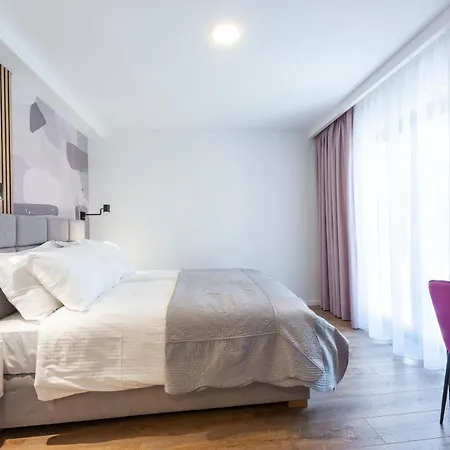 Invigo - Brand New Private Pool * Mlini