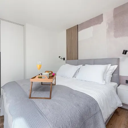 Invigo - Brand New Private Pool Mlini