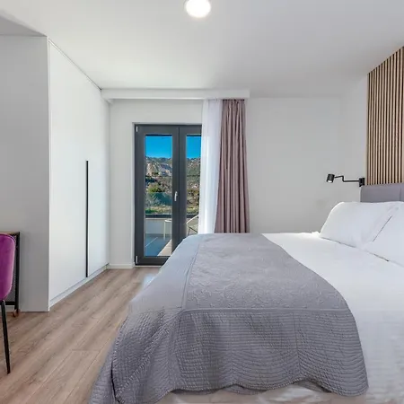 Invigo - Brand New Private Pool Villa