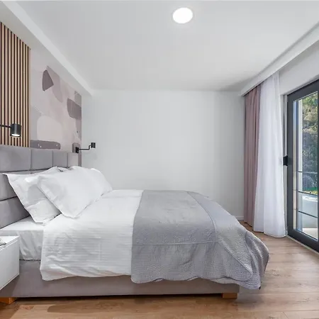 Villa Invigo - Brand New Private Pool