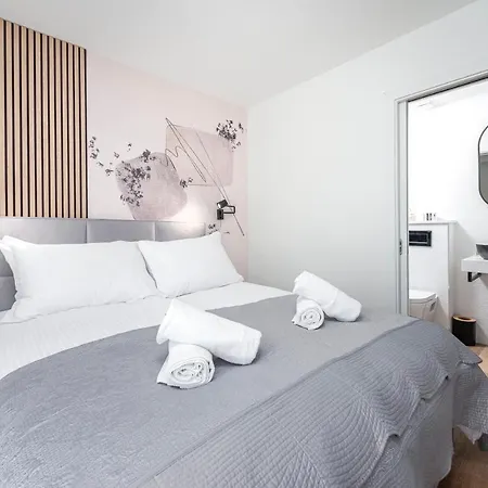 Villa Invigo - Brand New Private Pool *