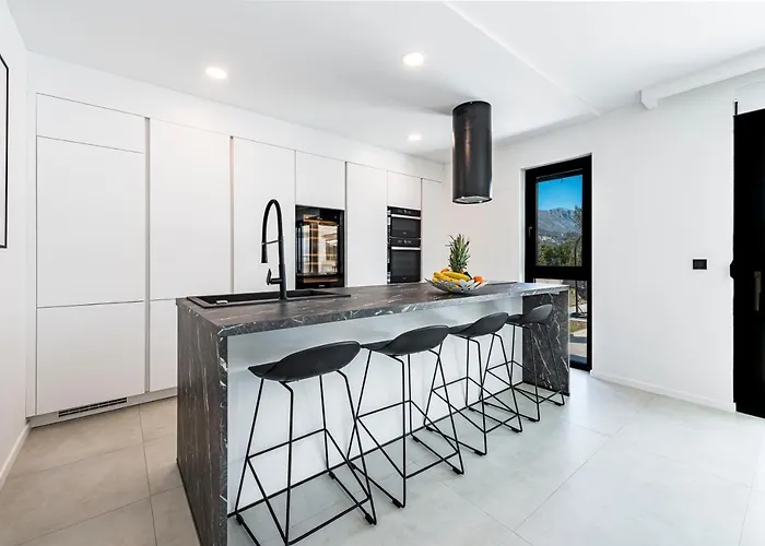 Invigo - Brand New Private Pool * Mlini