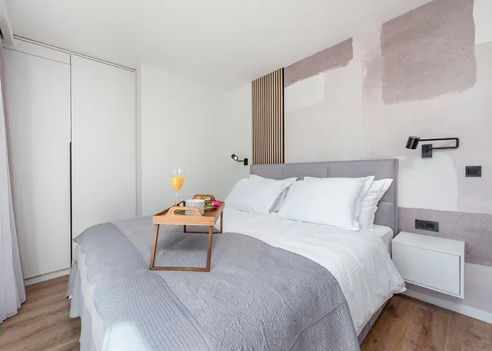 Invigo - Brand New Private Pool Mlini