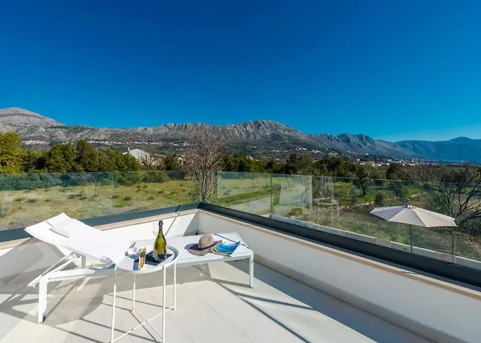 Invigo - Brand New Private Pool